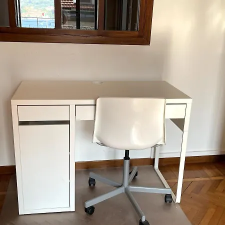 Daire The Balcony Of The *